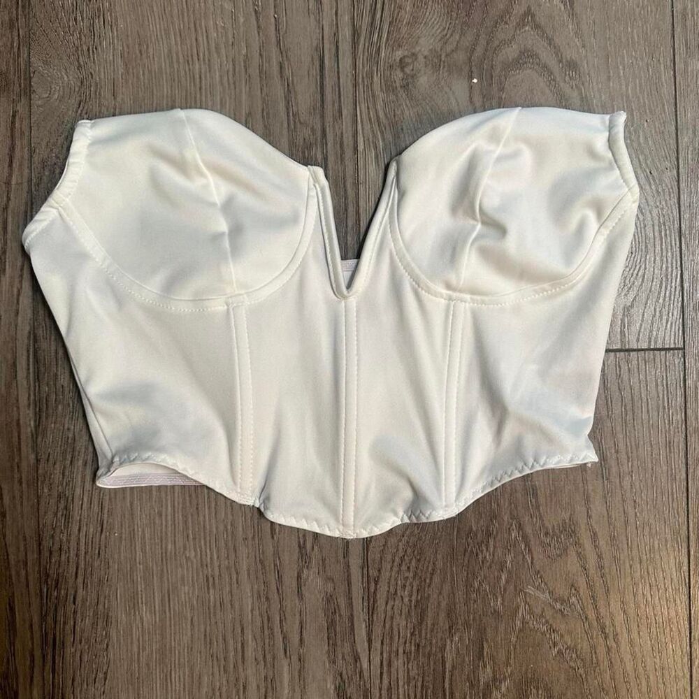 Shein Women's White and Cream Crop-top